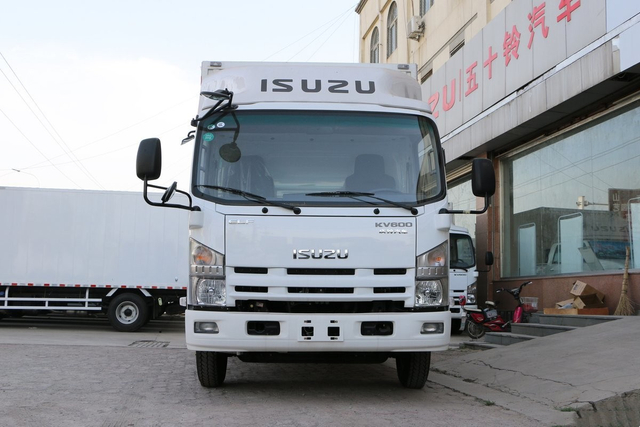 庆铃五十铃厢式货车 KV600 4x2 QL5043XXYA7HAJ