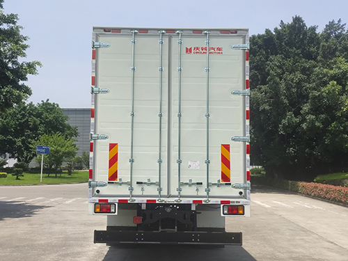  庆铃五十铃 FTR 厢式货车 4x2 QL5180XXYBXRH