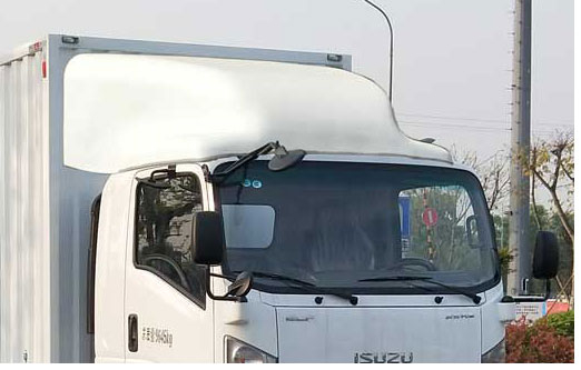  庆铃五十铃 189PS 厢式货车 700P 4x2 QL5100XXYA8MHJ