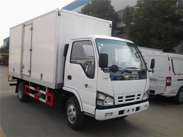 庆铃五十铃厢式货车 600P 4x2 QL5040XXYA5HW