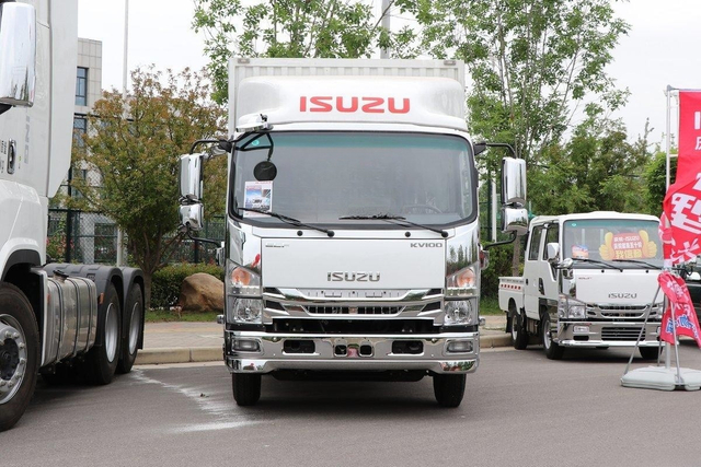 庆铃五十铃厢式货车 KV100 4x2 QL5073XXYBUKA