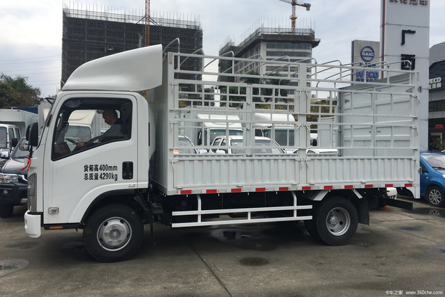 庆铃 ISUZU KV100 桩式货车 QL5043CCYAMHAJ