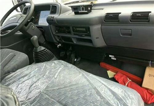  庆铃600P 4x2冷藏车 QL5071XLCA5KA