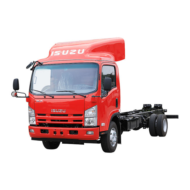 五十铃 700p 4X2 单双排客舱中型货车，带 4HK 发动机