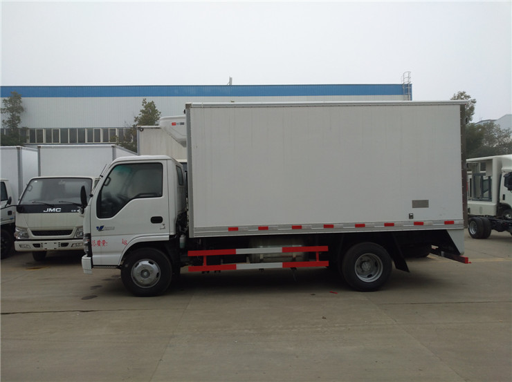 庆铃五十铃厢式货车 600P 4x2 QL5040XXYA5HW