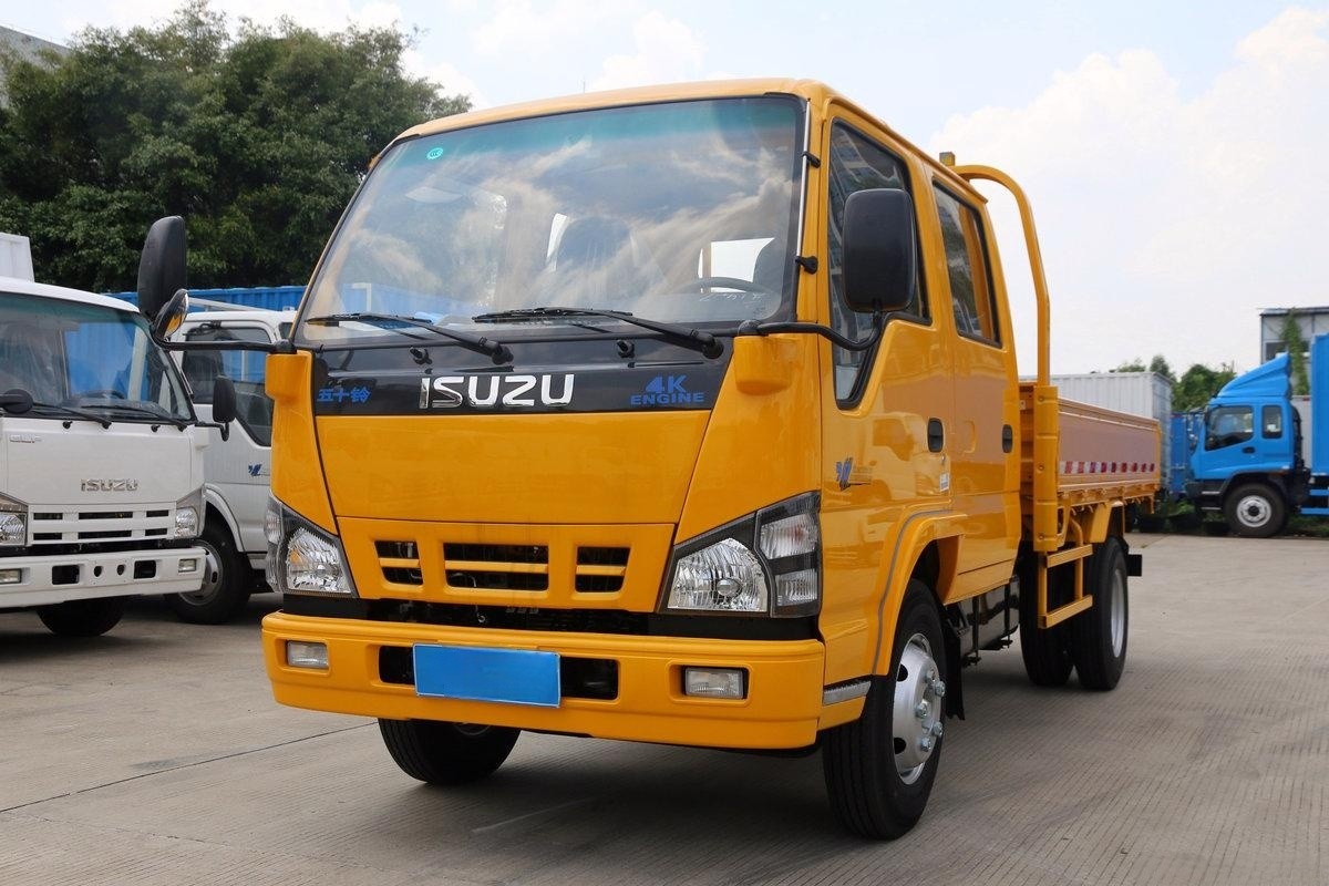  庆铃五十铃 600P 4x2 轻卡 QL1060A5HW