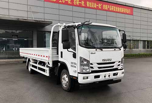  庆铃五十铃 189PS 中型卡车 700P 4x2 QL1110ANLA