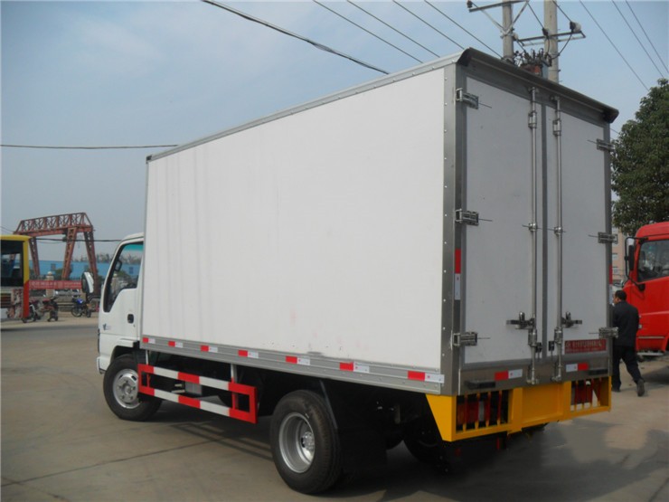 庆铃五十铃厢式货车 600P 4x2 QL5040XXYA5HW