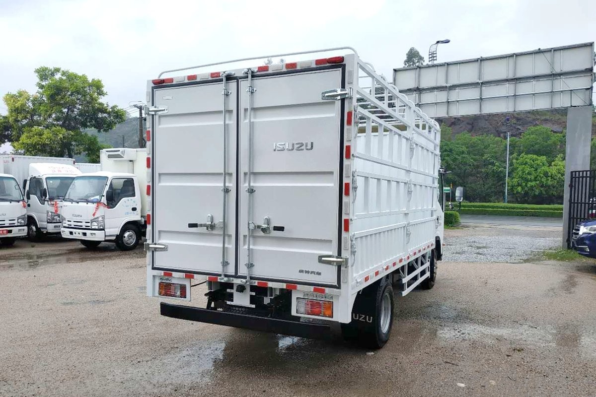  庆铃 五十铃 仓栅车 KV600 4x2 QL5043CCYA5HAJ