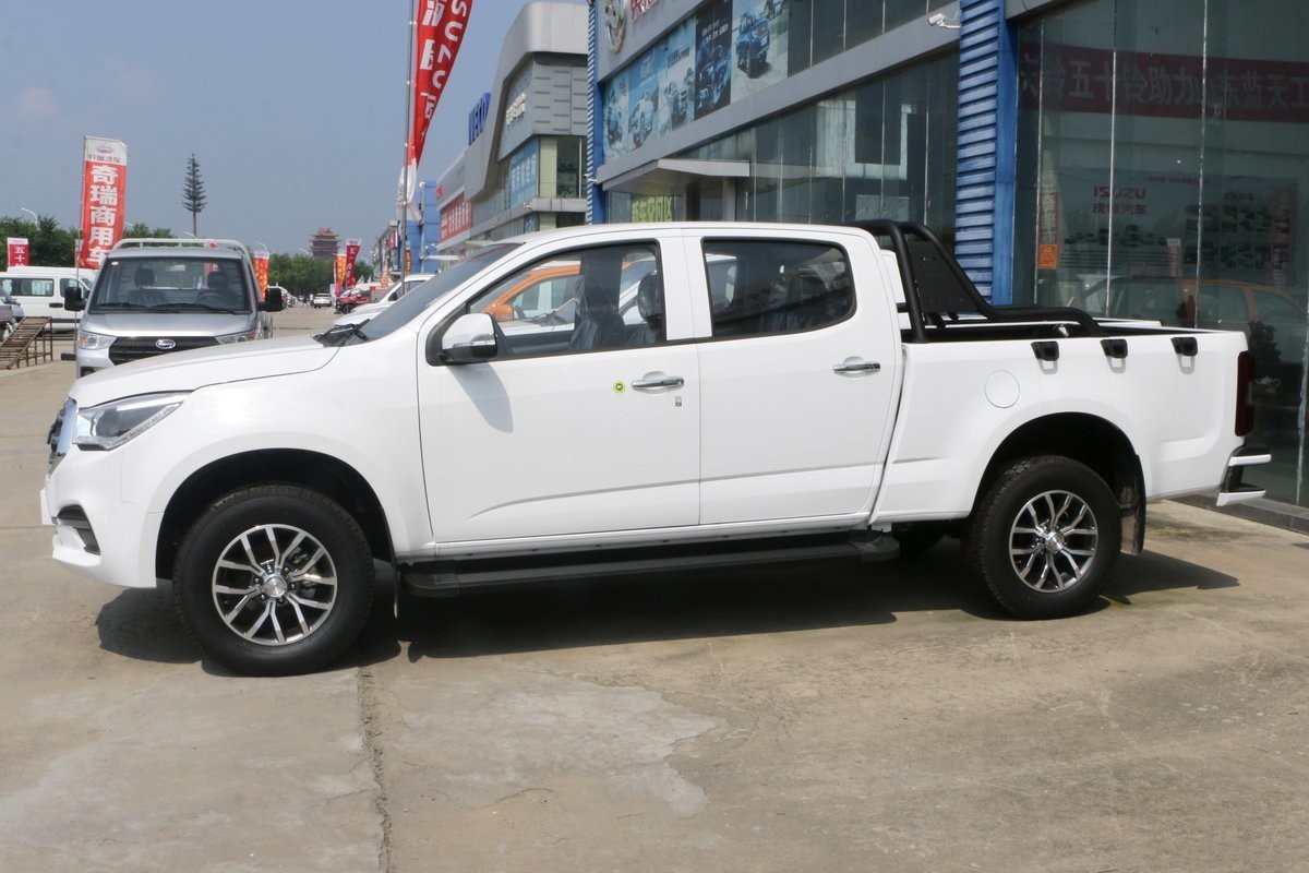 新品：庆铃 ISUZU 4X2 多用途卡车双舱欧 VI QL1030BZHW