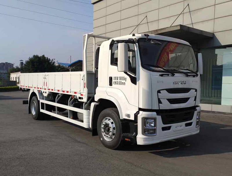  庆铃五十铃 205PS FTR 卡车 4x2 QL1180JQFR
