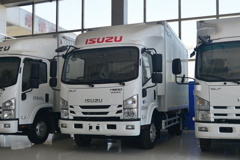  庆铃五十铃 M600 厢式货车 4x2 QL5048XXYBUHA
