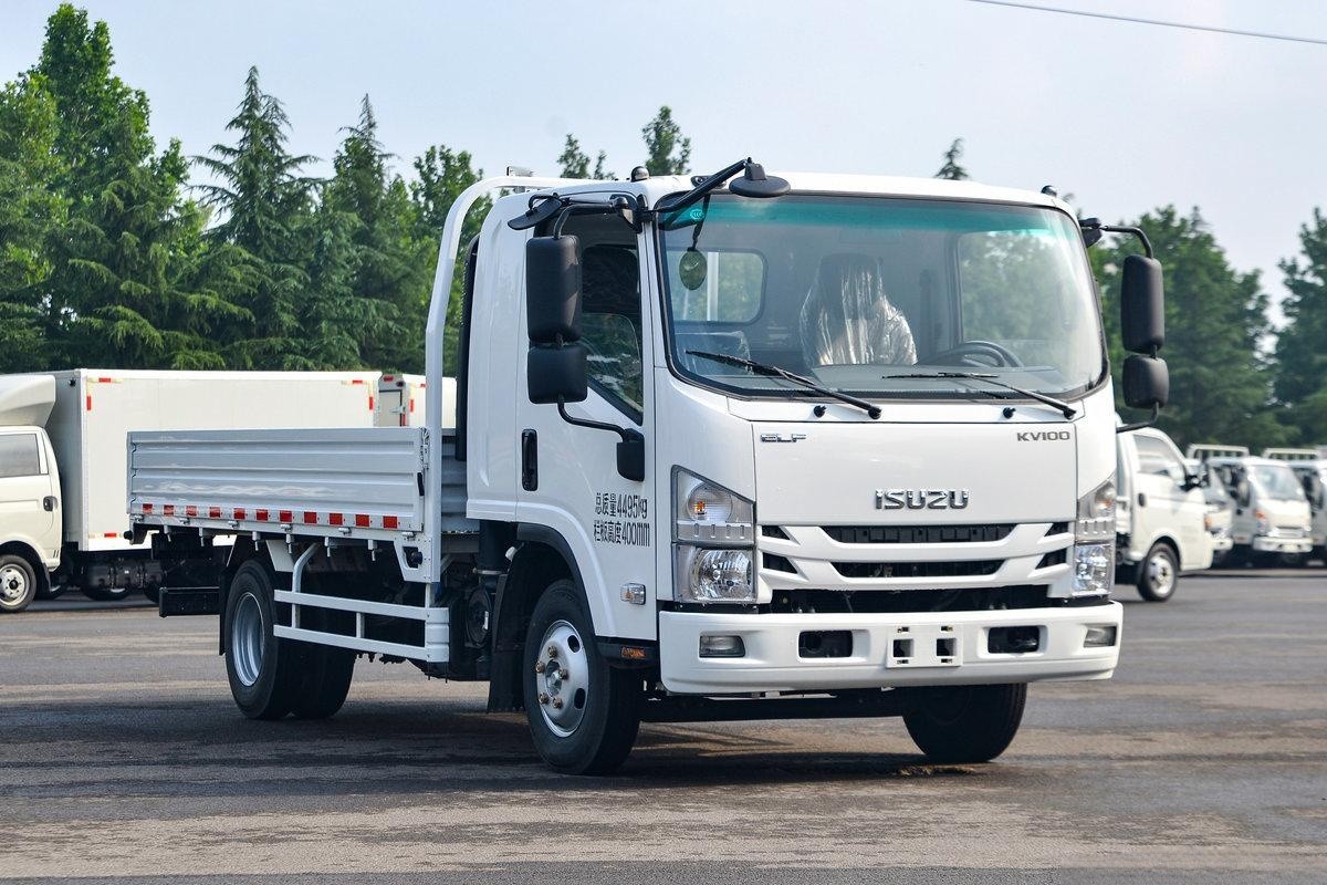  庆铃五十铃轻卡 KV100 4x2 QL1043MVHA