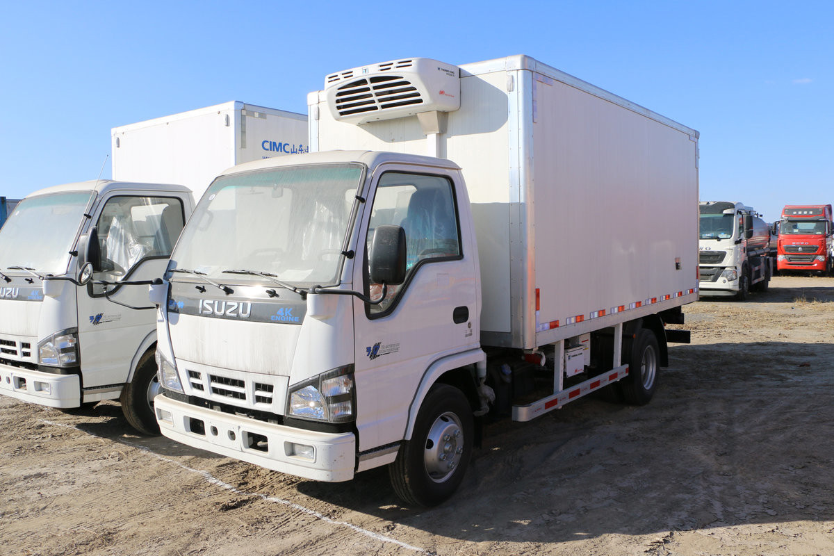 庆铃五十铃冷藏车 4x2 QL5040XLCA6HA