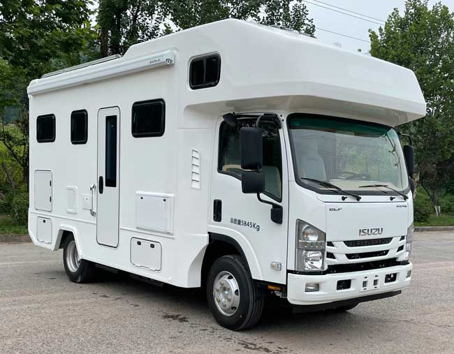  庆铃五十铃 189PS 厢式货车 700P 4x2 QL5060XLJANHAJ