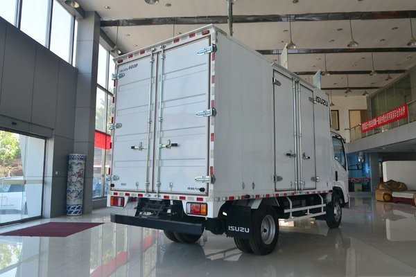 庆铃五十铃厢式货车 KV600 4x2 QL1071ALHA