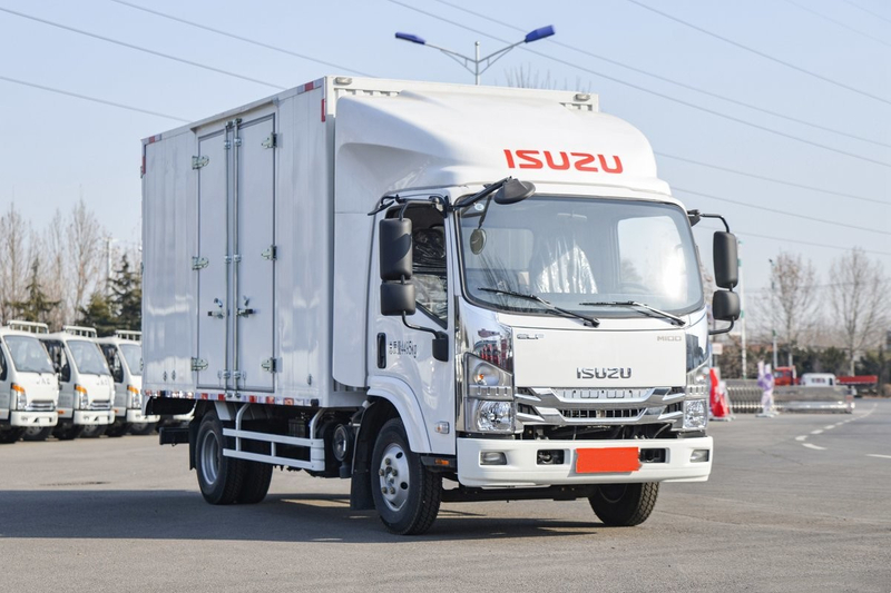  庆铃五十铃 M100 厢式货车 4x2 QL5043XXYMVHA1